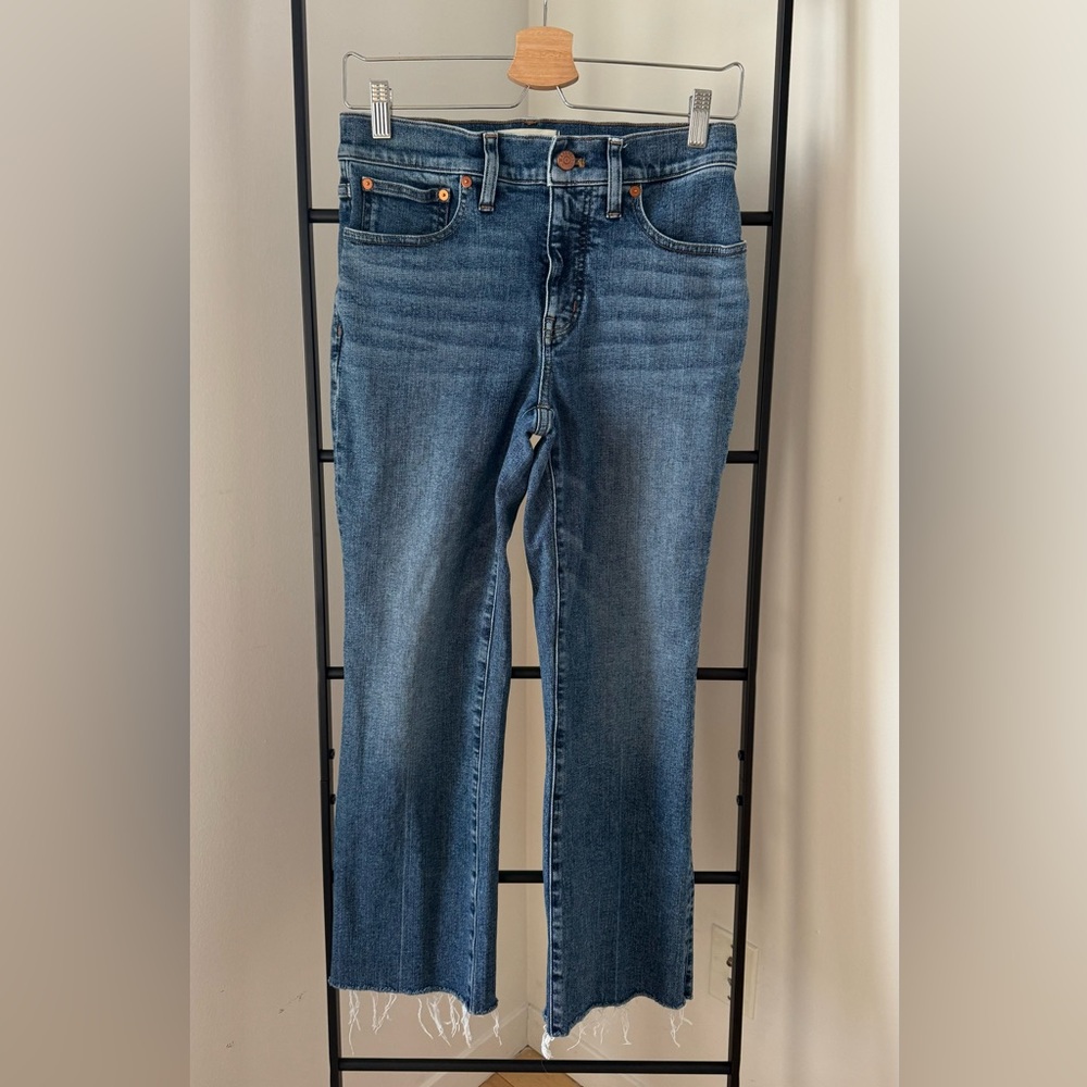 Madewell Mid-Rise Kick Out Jeans, size 27